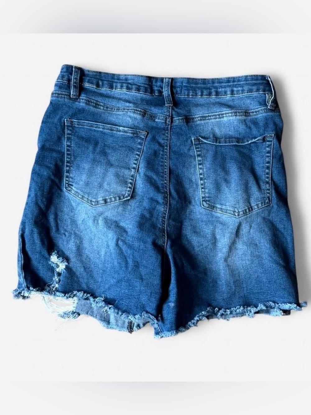 Fashion Nova High Rise Denim Shorts Size 15 - Picture 6 of 6
